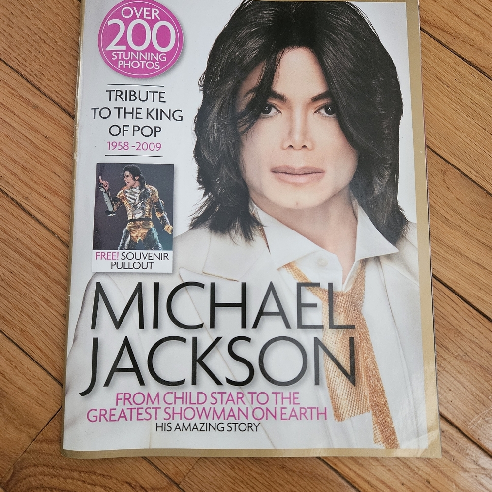 Michael Jackson Tribute Magazines 2009 - Picture 3 of 6